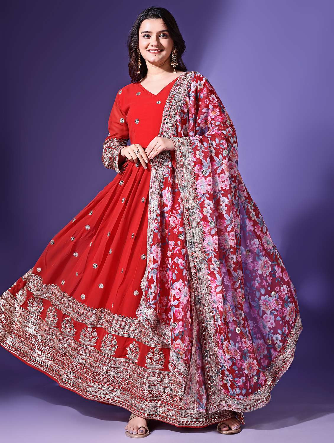 women embroidered red kurta dupatta set - 21685929 - Zoom Image - 0
