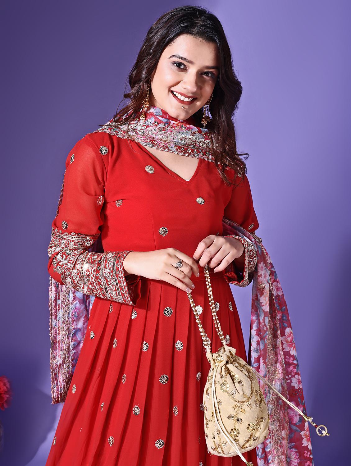 women embroidered red kurta dupatta set - 21685929 - Standard Image - 5