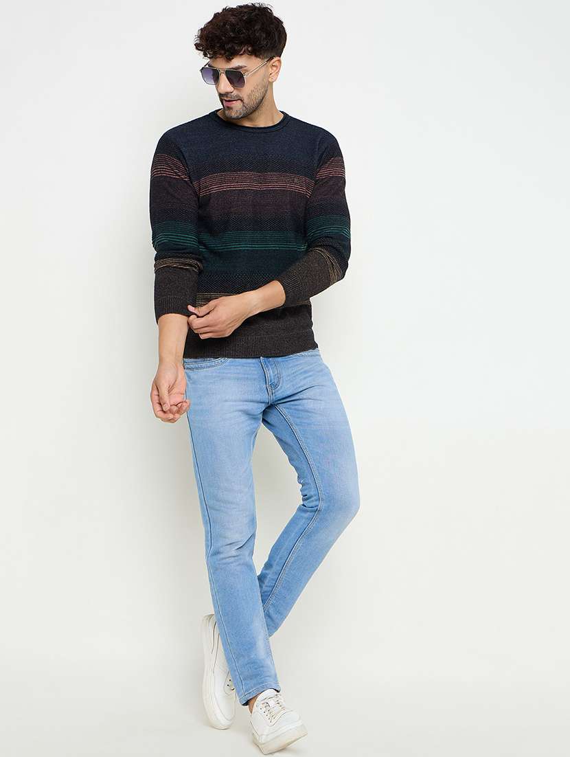men striped long sleeves pullover - 21686349 -  Standard Image - 3