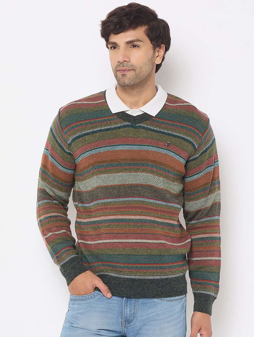 men self designed long sleeves pullover