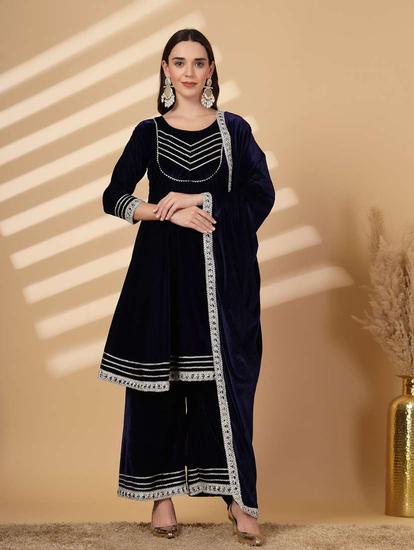 women gota detailed winter wear suit set - 21686391 - Zoom Image - 0