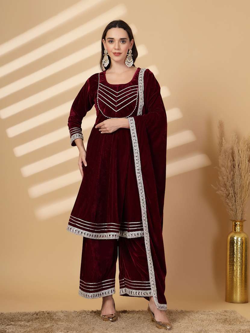 women gota detailed winter wear suit set