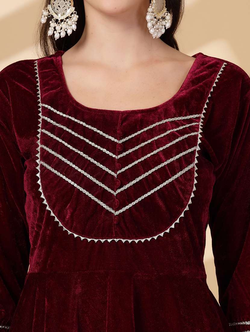 women gota detailed winter wear suit set - 21686393 -  Standard Image - 5