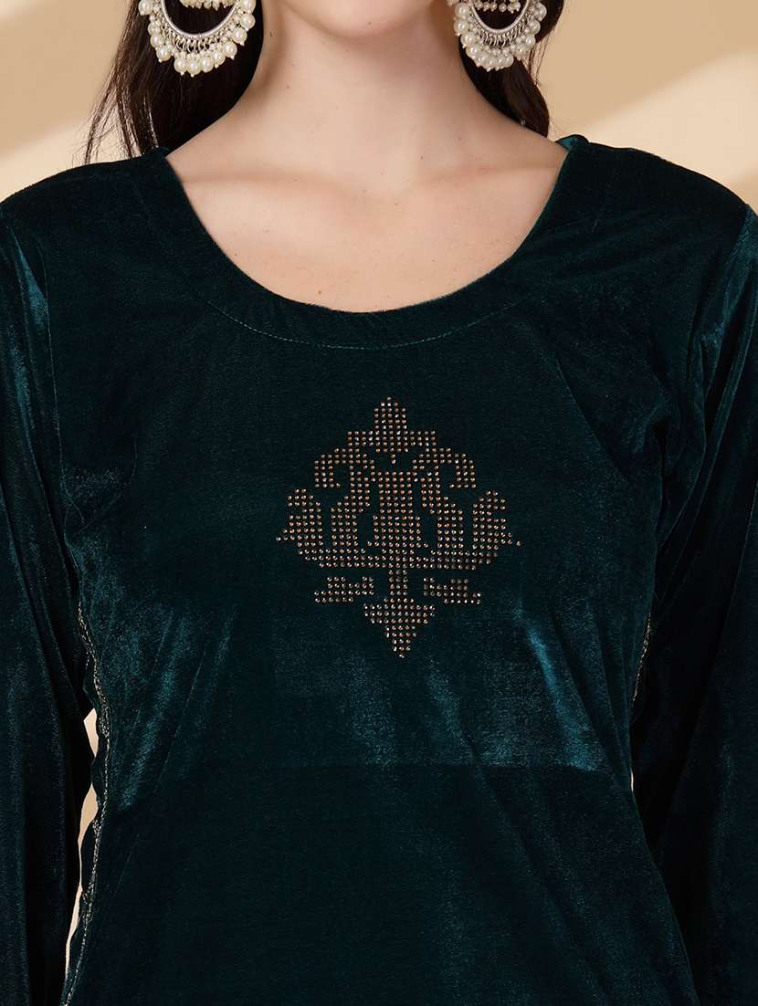 women embellished winter wear suit set - 21686395 -  Standard Image - 5