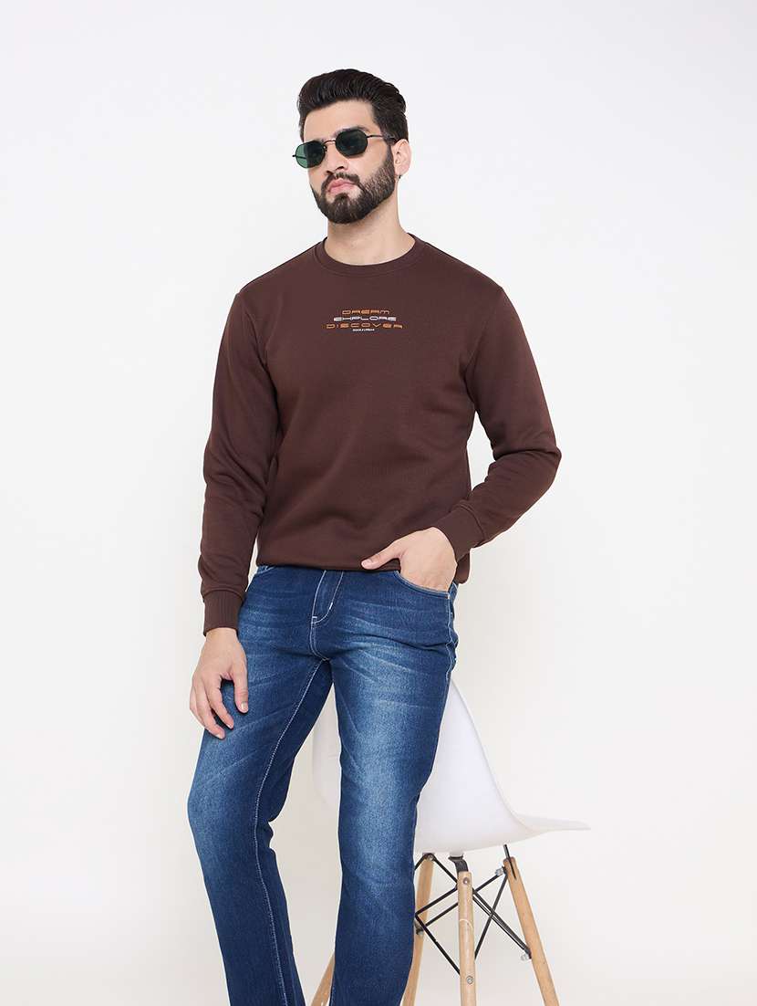 men long sleeves chest print sweatshirt - 21686418 -  Standard Image - 3