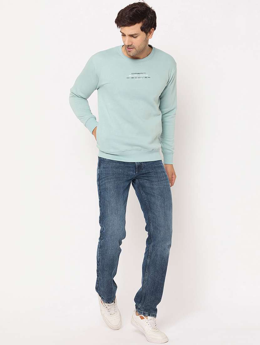 men long sleeves chest print sweatshirt - 21686421 -  Standard Image - 3