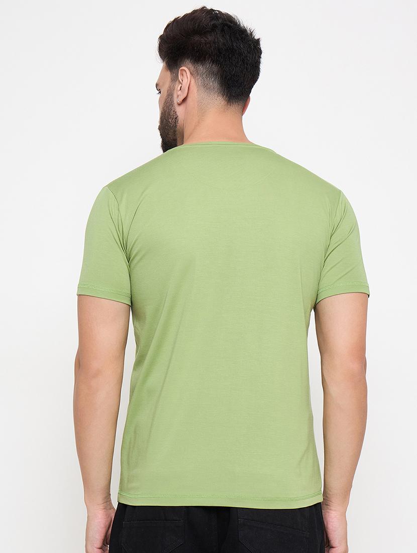 men round chest front print t-shirt - 21686484 - Standard Image - 3