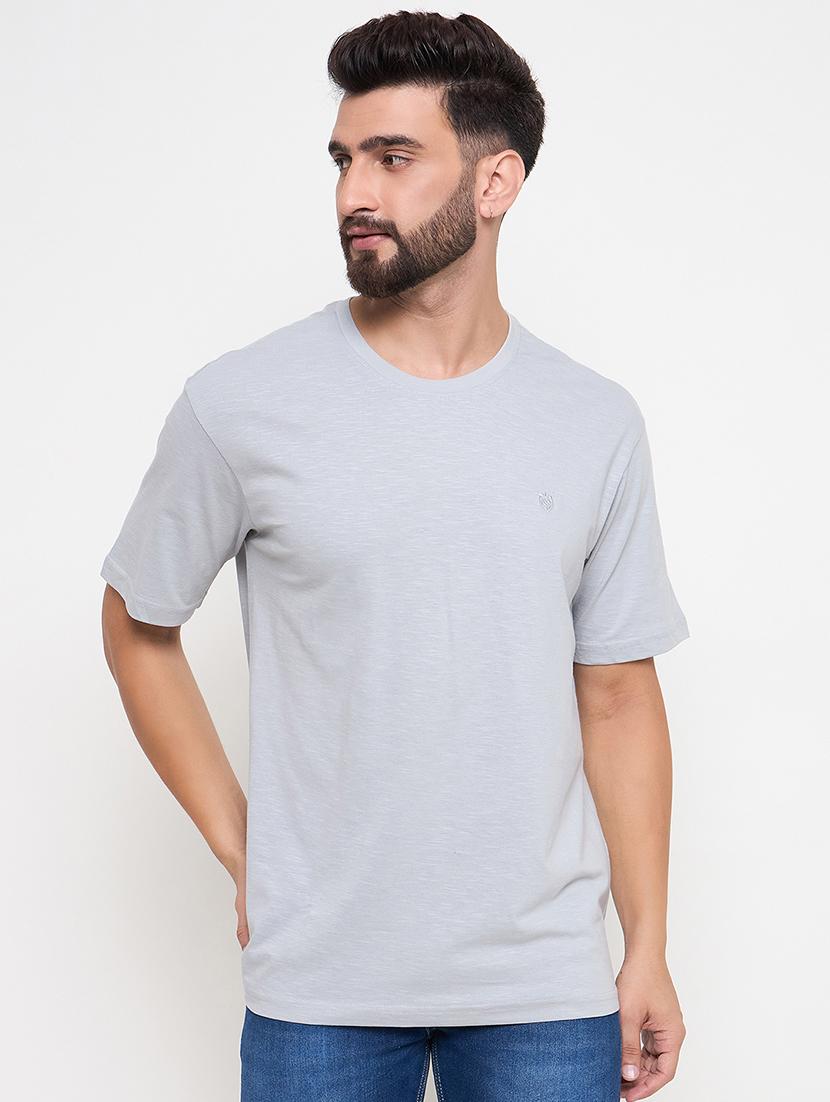 men round neck plain t-shirt - 21686499 - Zoom Image - 0