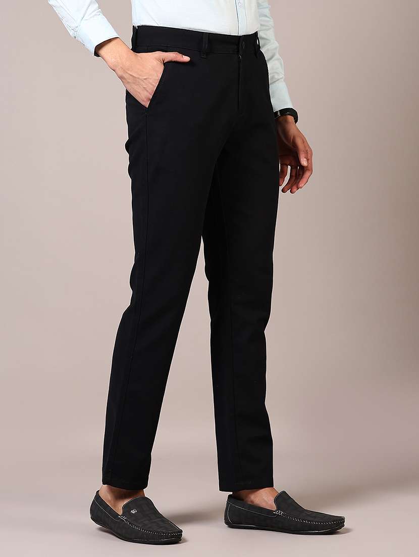 Men Solid Mid Rise Chinos Trouser