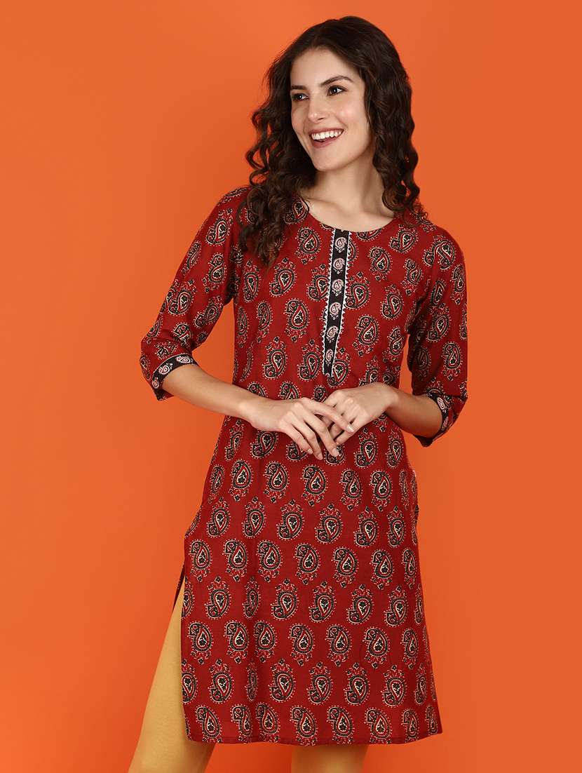 women three quarter sleeve straight kurta
