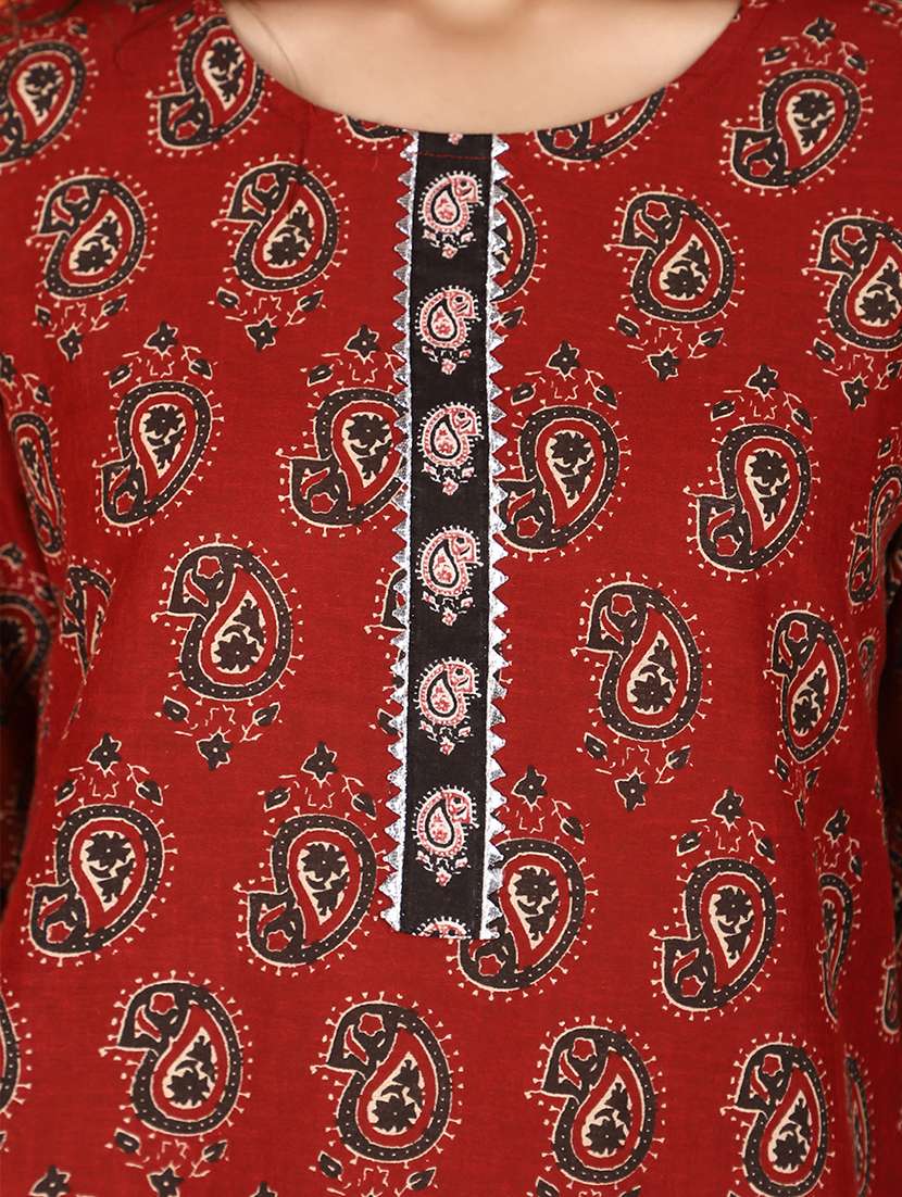 women three quarter sleeve straight kurta - 21686753 -  Standard Image - 5