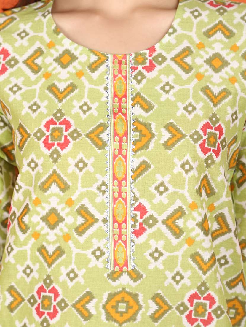 women three quarter sleeve straight kurta - 21686755 -  Standard Image - 5