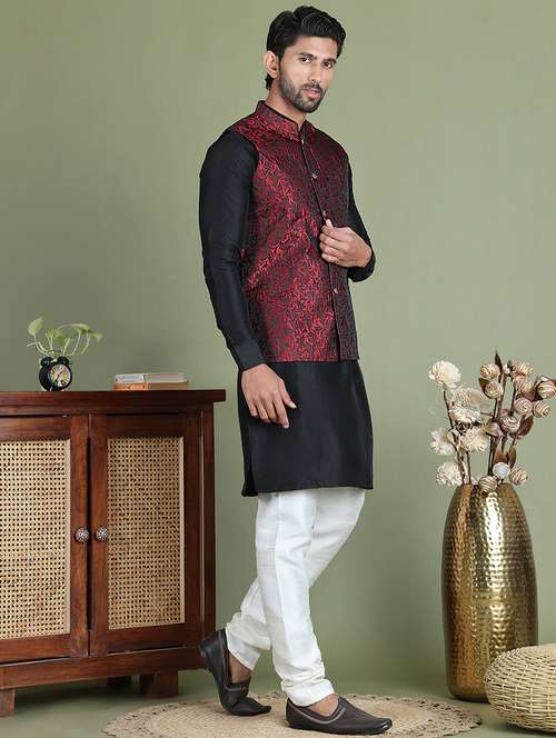 men self design kurta pyjama with jacket ethnic wear set - 21687075 - Standard Image - 0