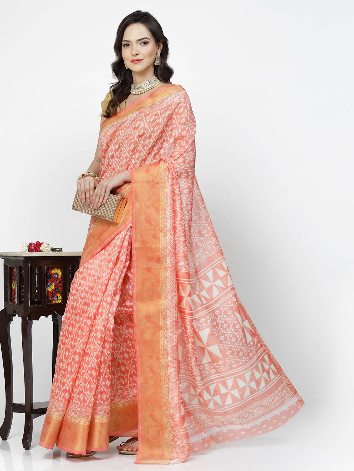 women printed casual wear saree with blouse - 21687136 - Zoom Image - 0