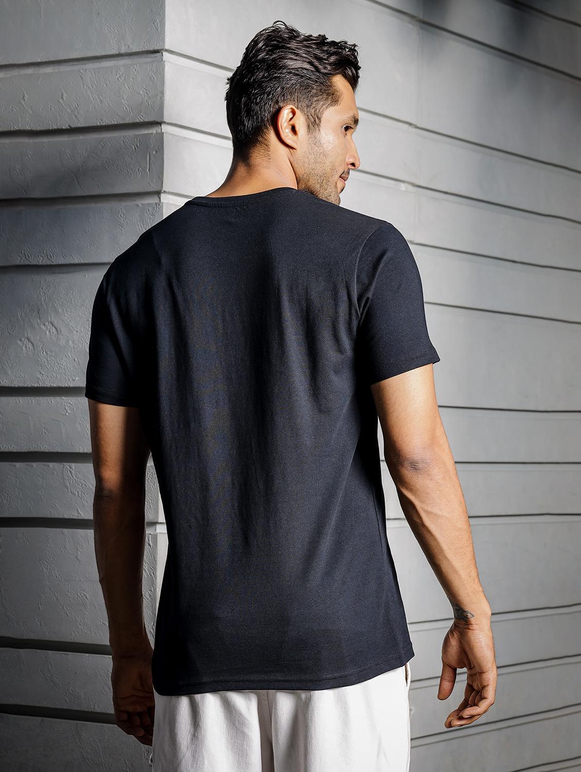 men round neck front print t-shirt - 21687698 - Standard Image - 3