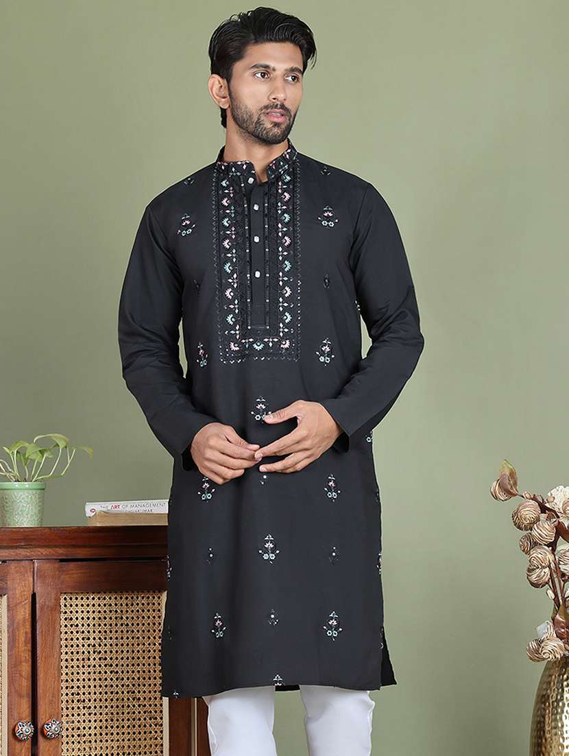 men embroidered mandarin neck long kurta - 21687730 - Zoom Image - 0