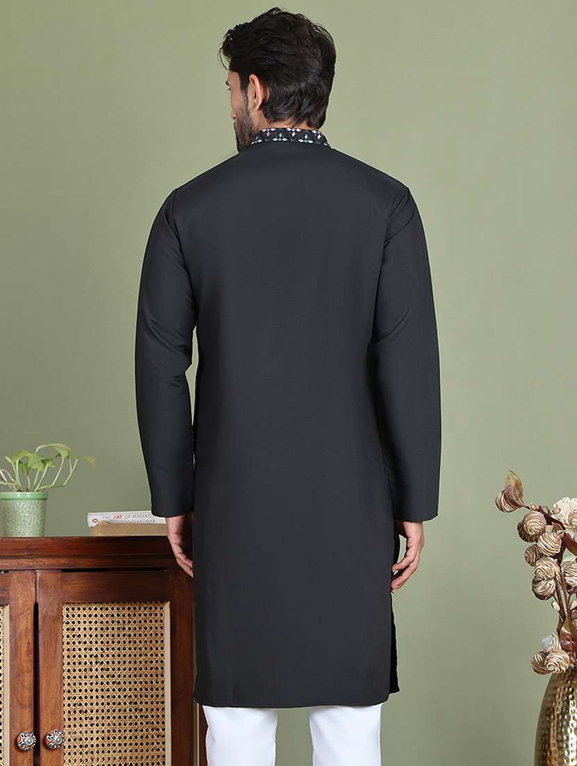 men embroidered mandarin neck long kurta - 21687730 - Standard Image - 3