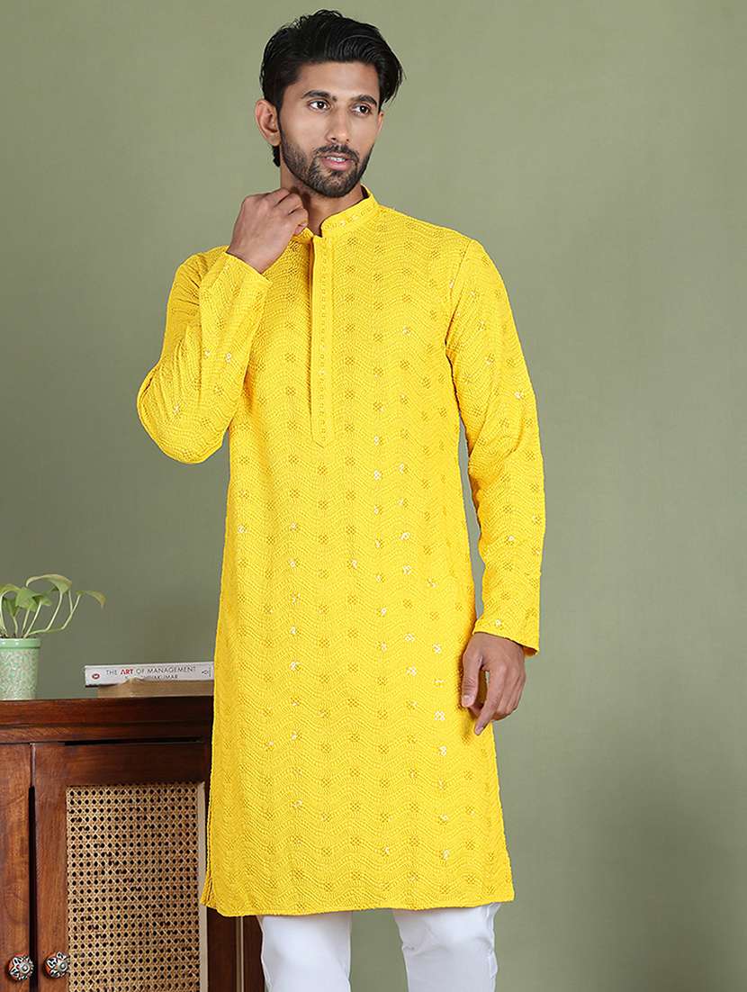 men embroidered mandarin neck long kurta