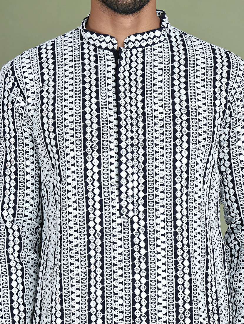 men embroidered mandarin neck long kurta - 21687738 - Standard Image - 5