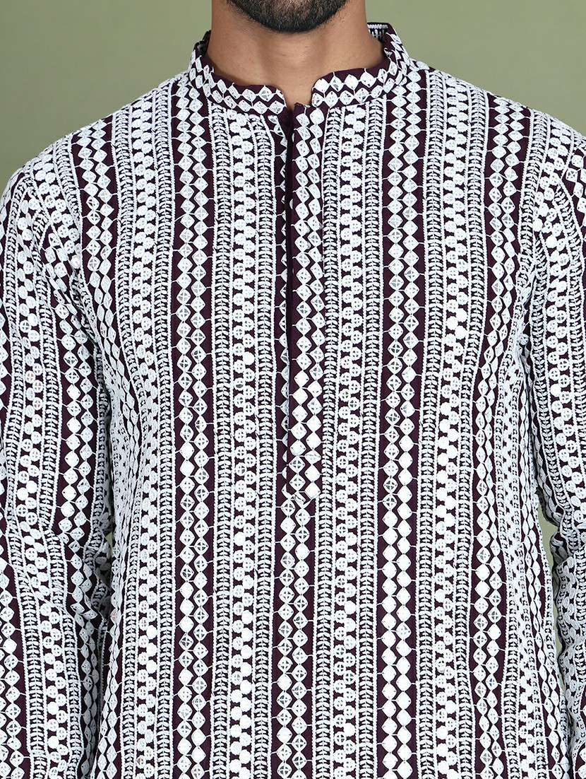 men embroidered mandarin neck long kurta - 21687740 - Standard Image - 5