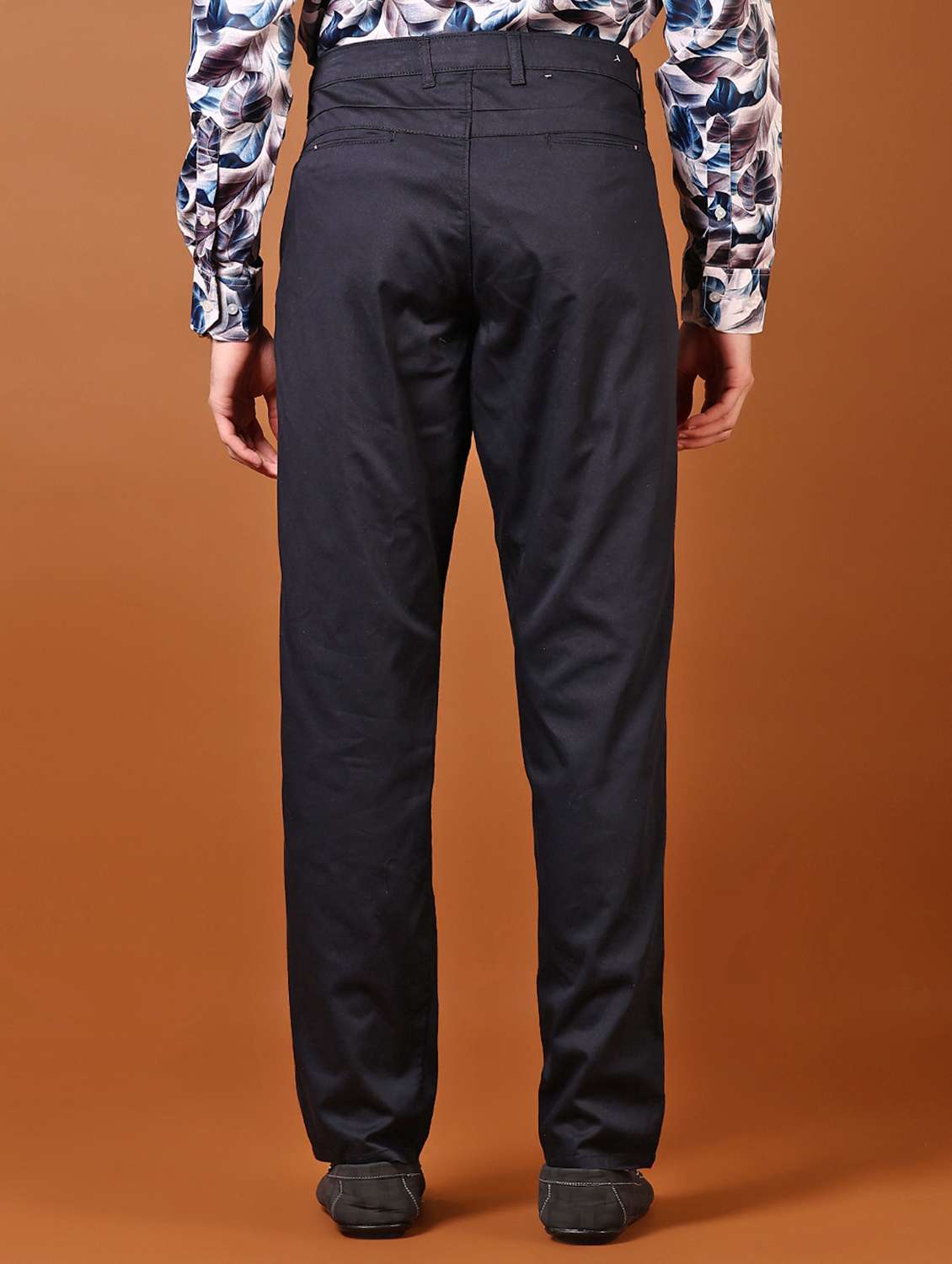 men solid mid rise casual chinos - 21688215 -  Standard Image - 3