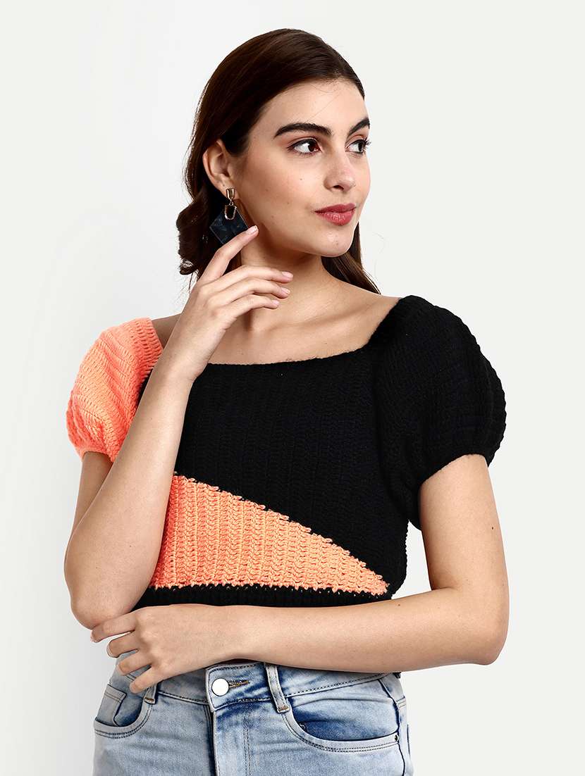 women color block winter wear crop top