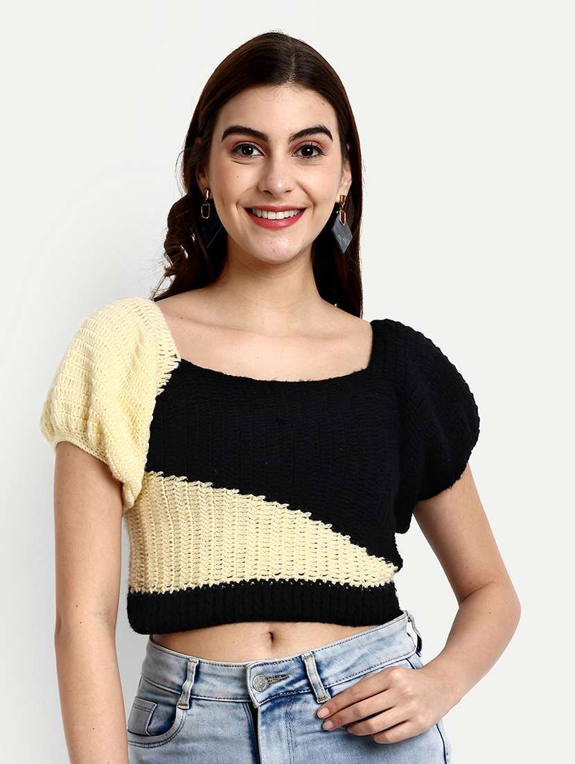women color block winter wear crop top