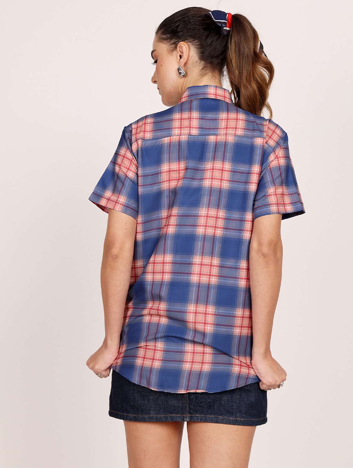 women checkered short sleeve casual shirt - 21688708 - Standard Image - 3