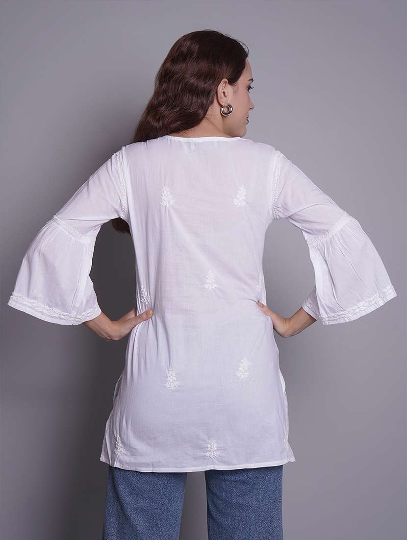 women bell sleeve straight chikankari kurti - 21688774 - Standard Image - 3