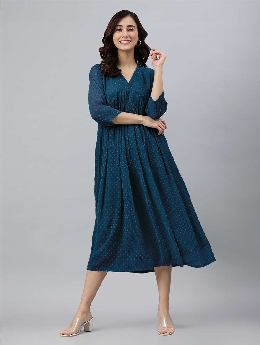 women self design three quarter sleeve flared kurta