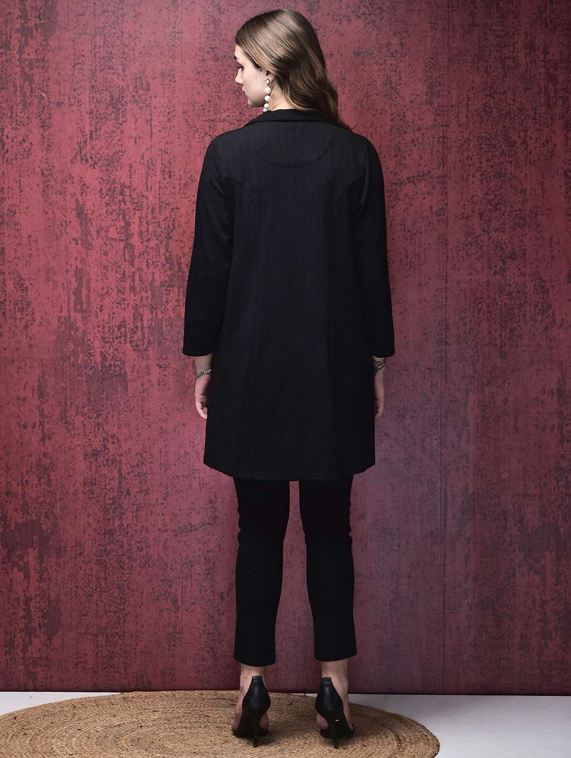 women black long sleeve regular shrug - 21689617 -  Standard Image - 3