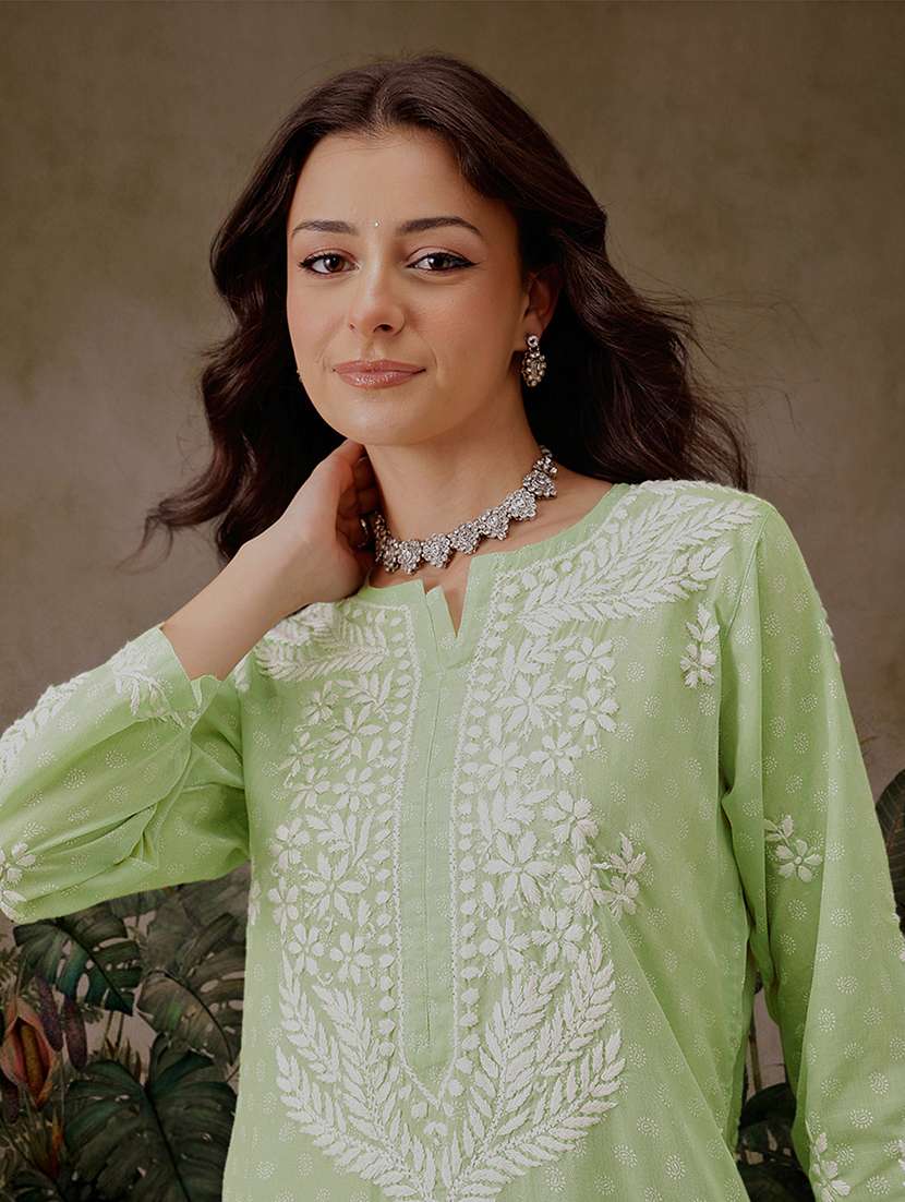 women solid with work notch neck kurta set - 21689693 -  Standard Image - 5
