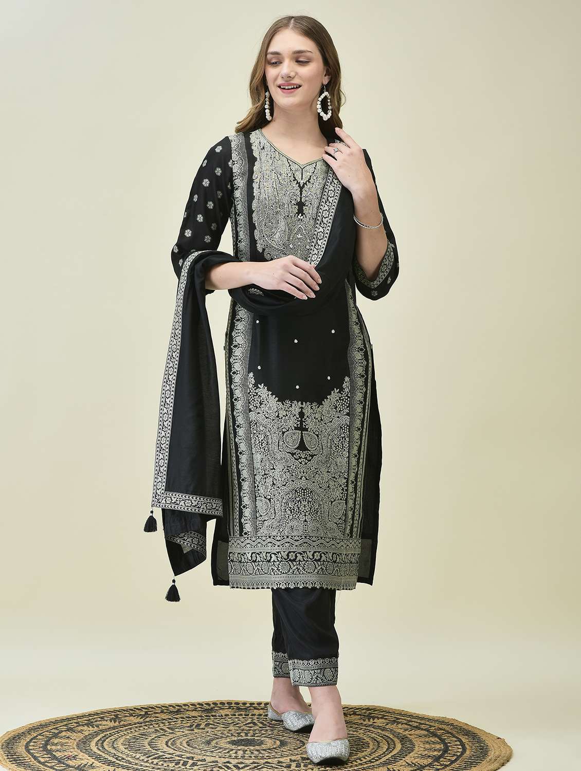 women three quarter sleeve kurta pant with dupatta set