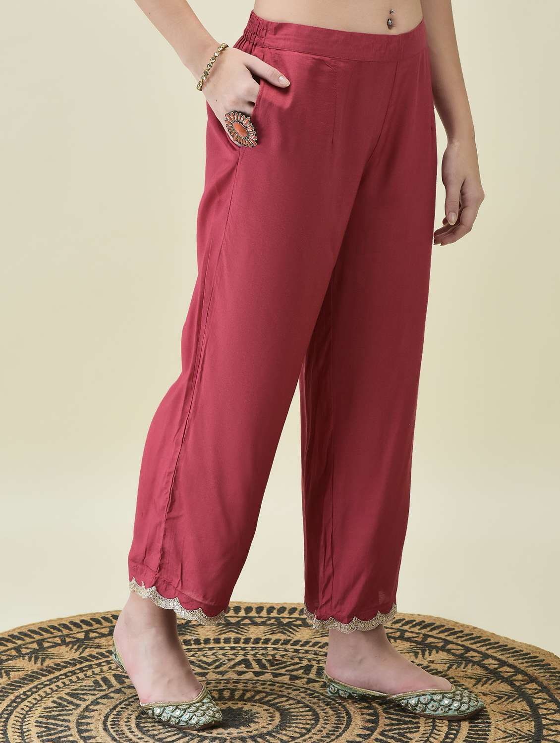 women pink long sleeve kurta pant with dupatta set - 21689746 - Standard Image - 5
