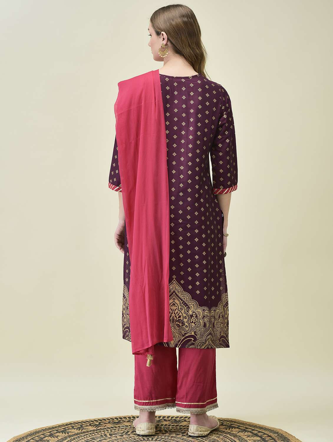 women three quarter sleeve kurta pant with dupatta set - 21689753 -  Standard Image - 3