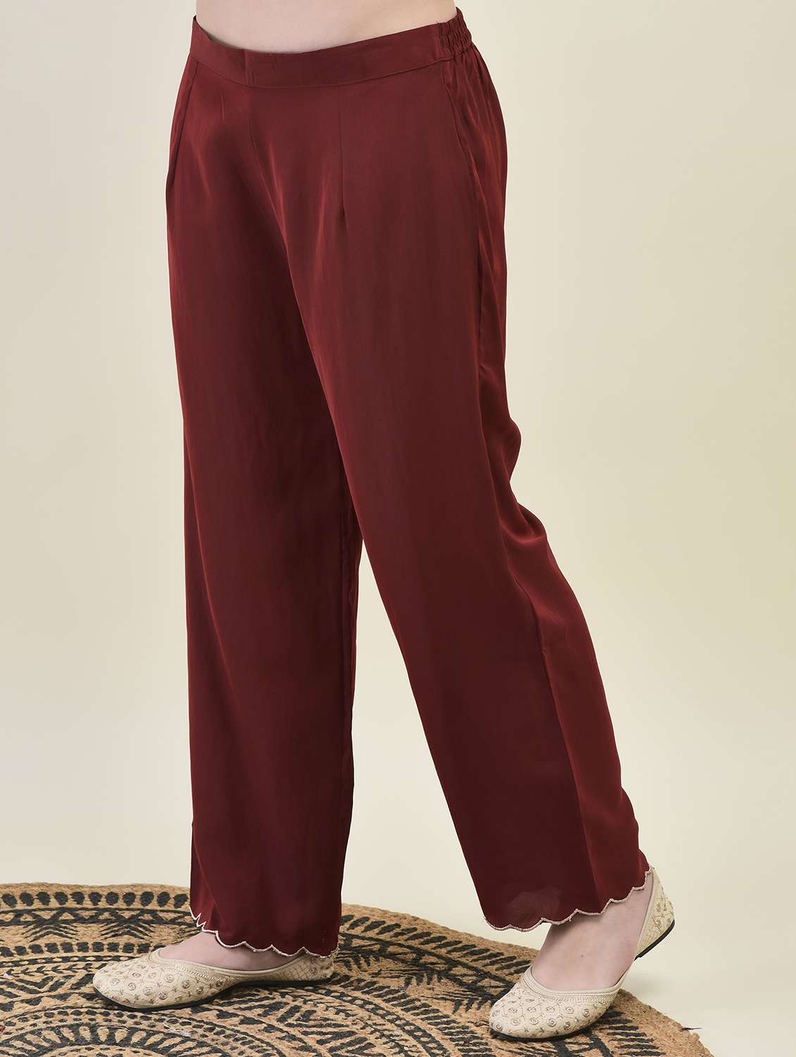 women three quarter sleeve kurta pant with dupatta set - 21689757 - Standard Image - 5
