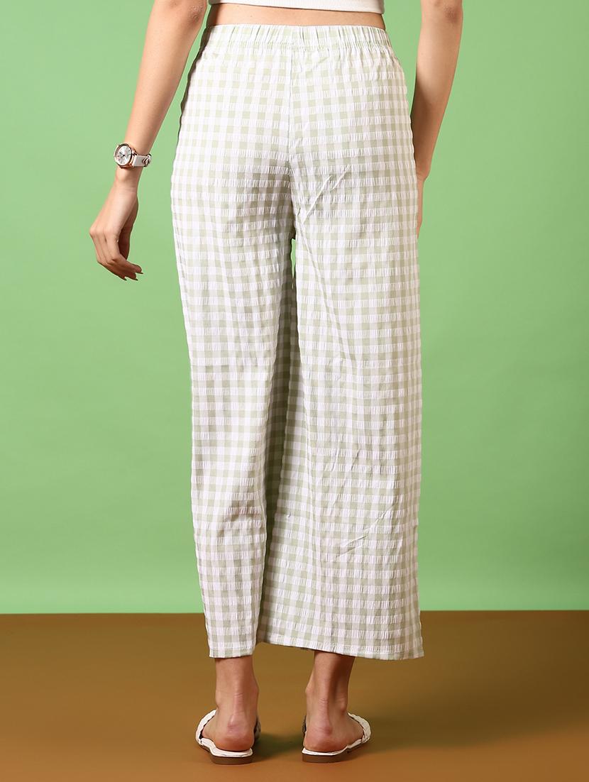 women checkered mid rise wide leg trouser - 21690574 - Standard Image - 3