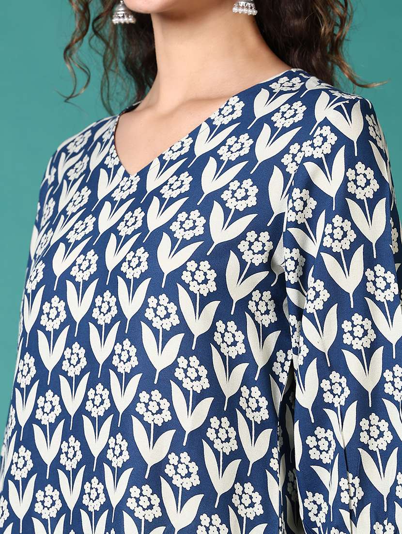 women floral printed puff sleeve straight kurta - 21690625 - Standard Image - 5