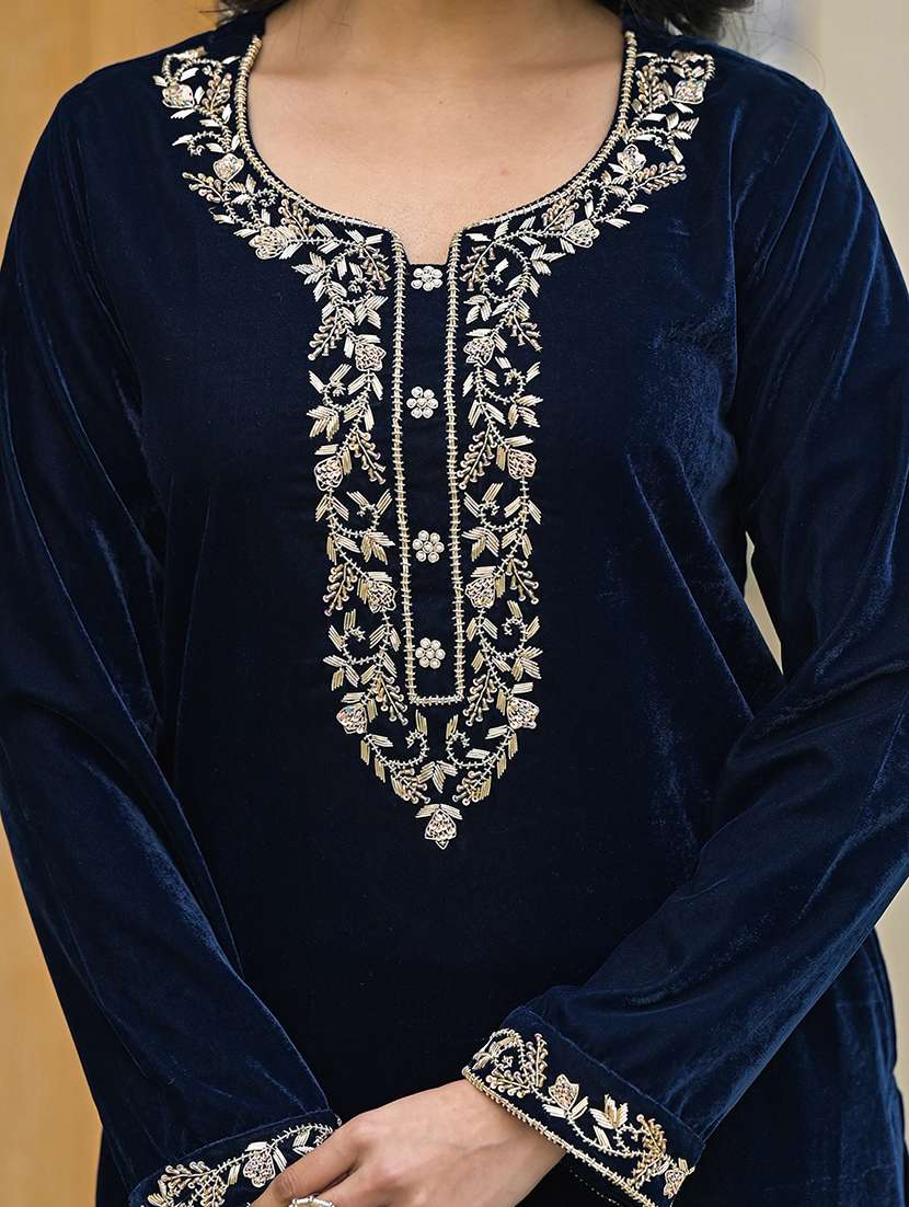 women long sleeve embroidered winter wear kurta pant with dupatta set - 21691033 -  Standard Image - 5