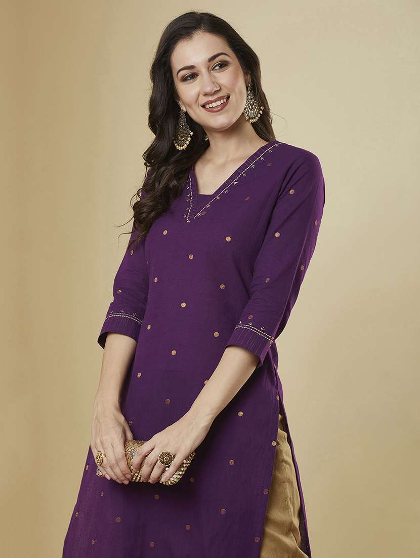 women self design three quarter sleeve straight kurta - 21691047 -  Standard Image - 5