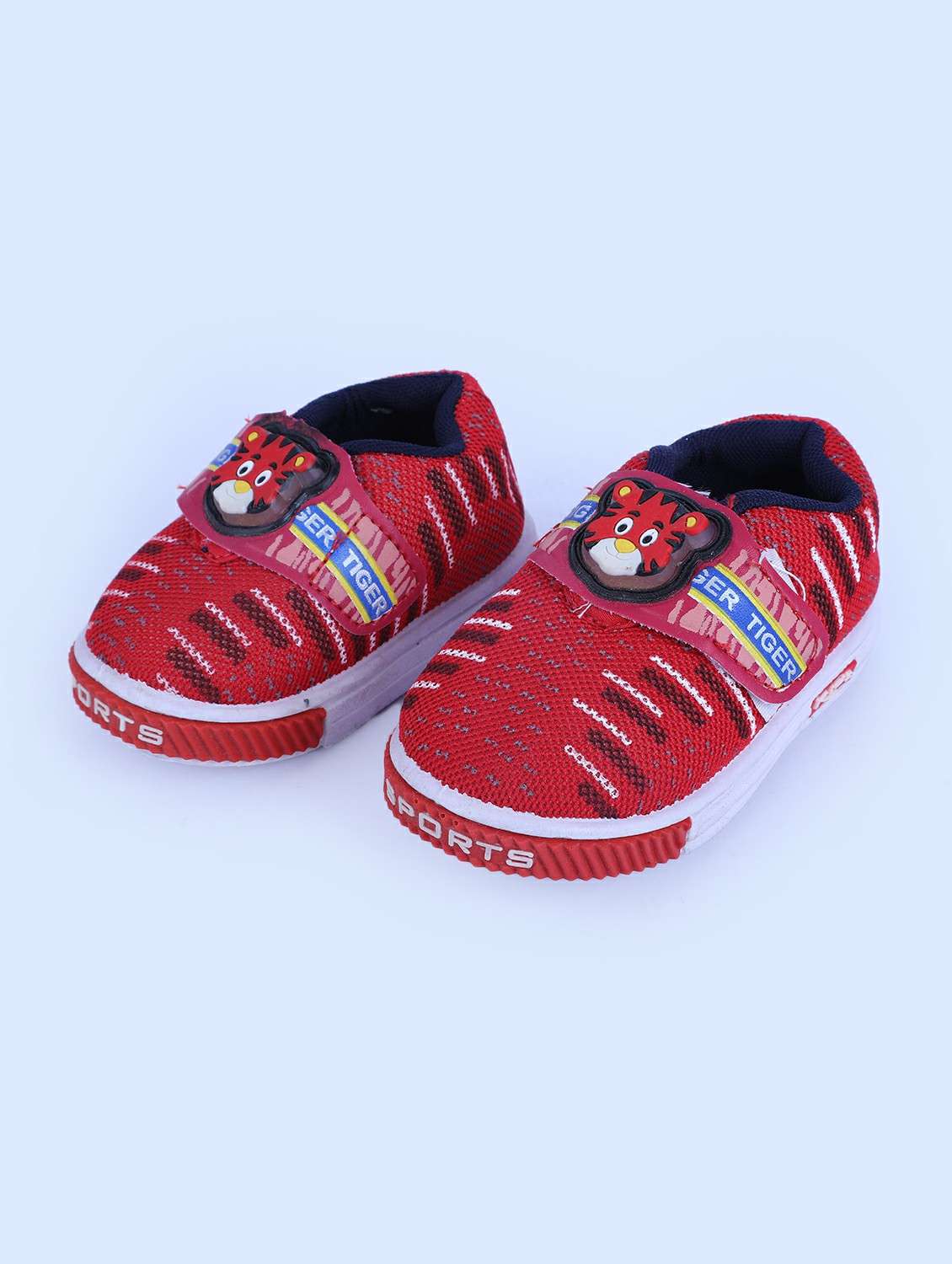 boys printed slip on shoes
