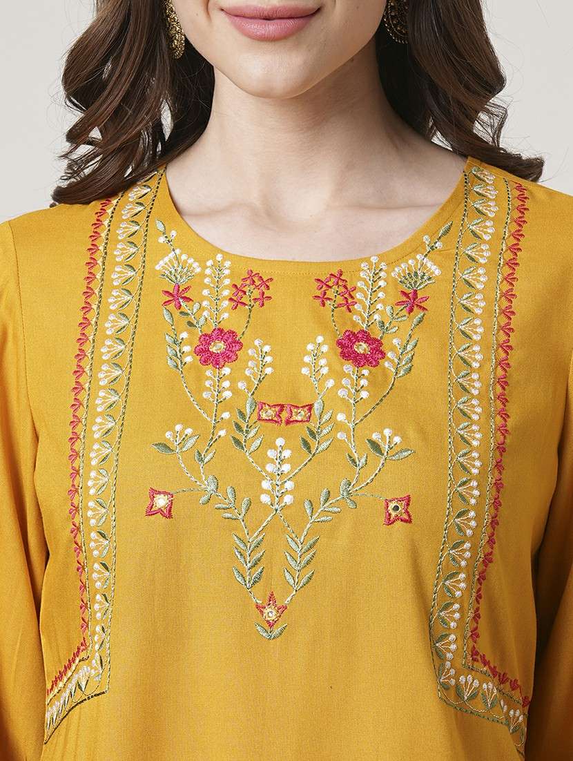 women mustard three quarter sleeve straight kurti - 21691710 -  Standard Image - 5