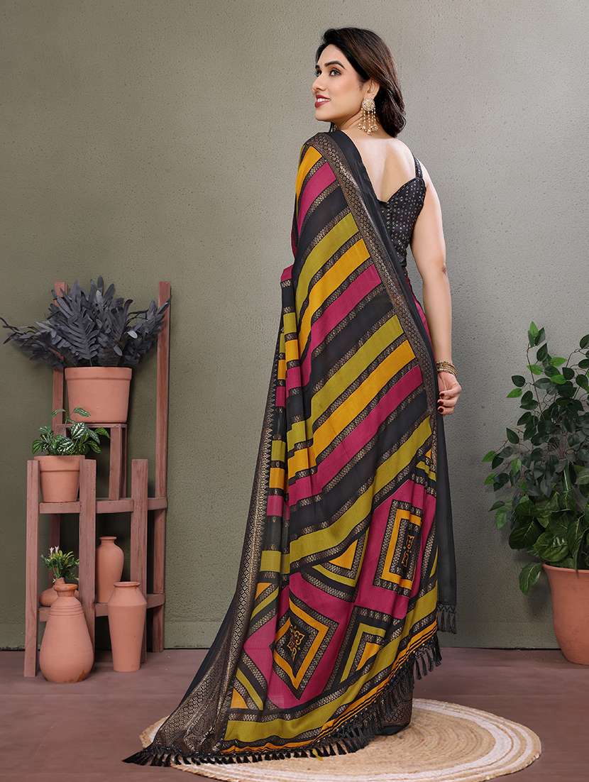 women foil printed saree with blouse - 21691820 -  Standard Image - 3