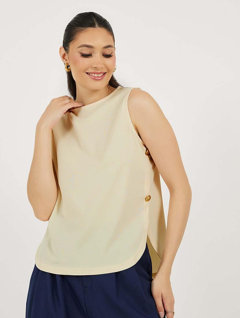 women solid sleeveless regular top - 21692594 -  Zoom Image - 0