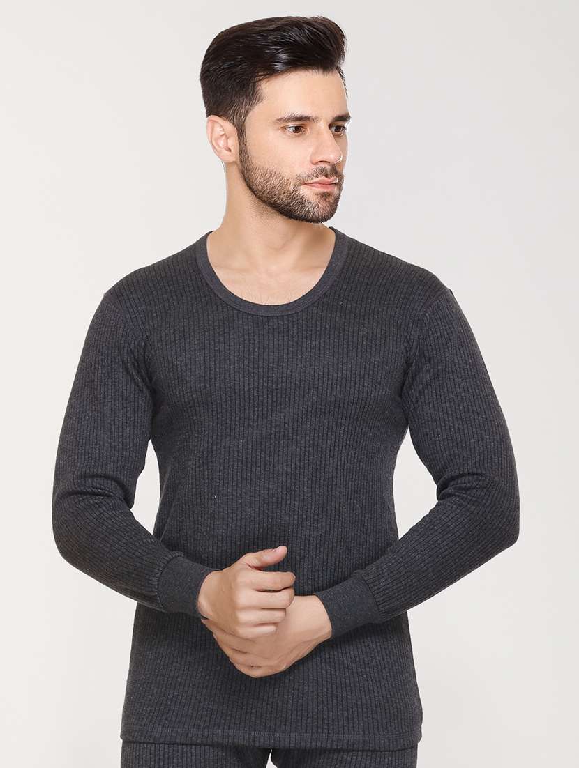 men solid full sleeve hermal top