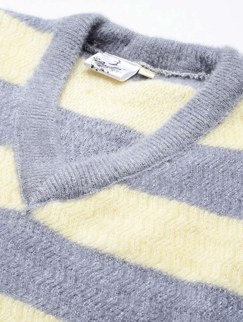 men v-neck striped pullover - 21694830 -  Standard Image - 5