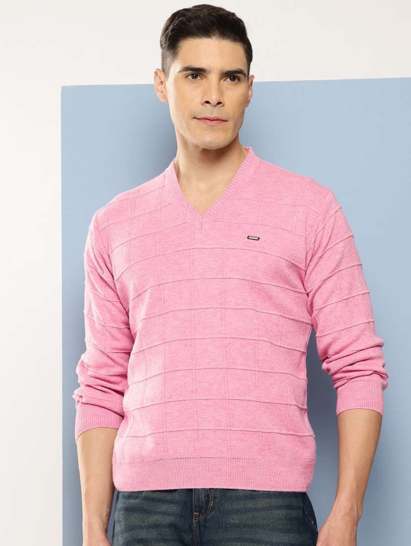 men v-neck checkered pullover