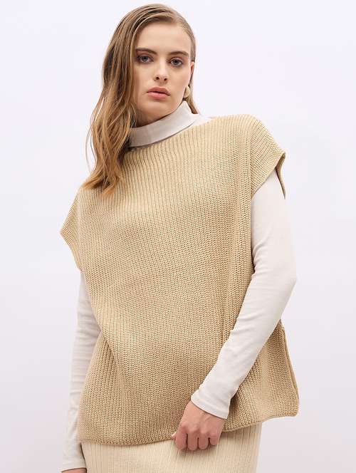 women self design short sleeve pullover - 21695366 -  Standard Image - 0