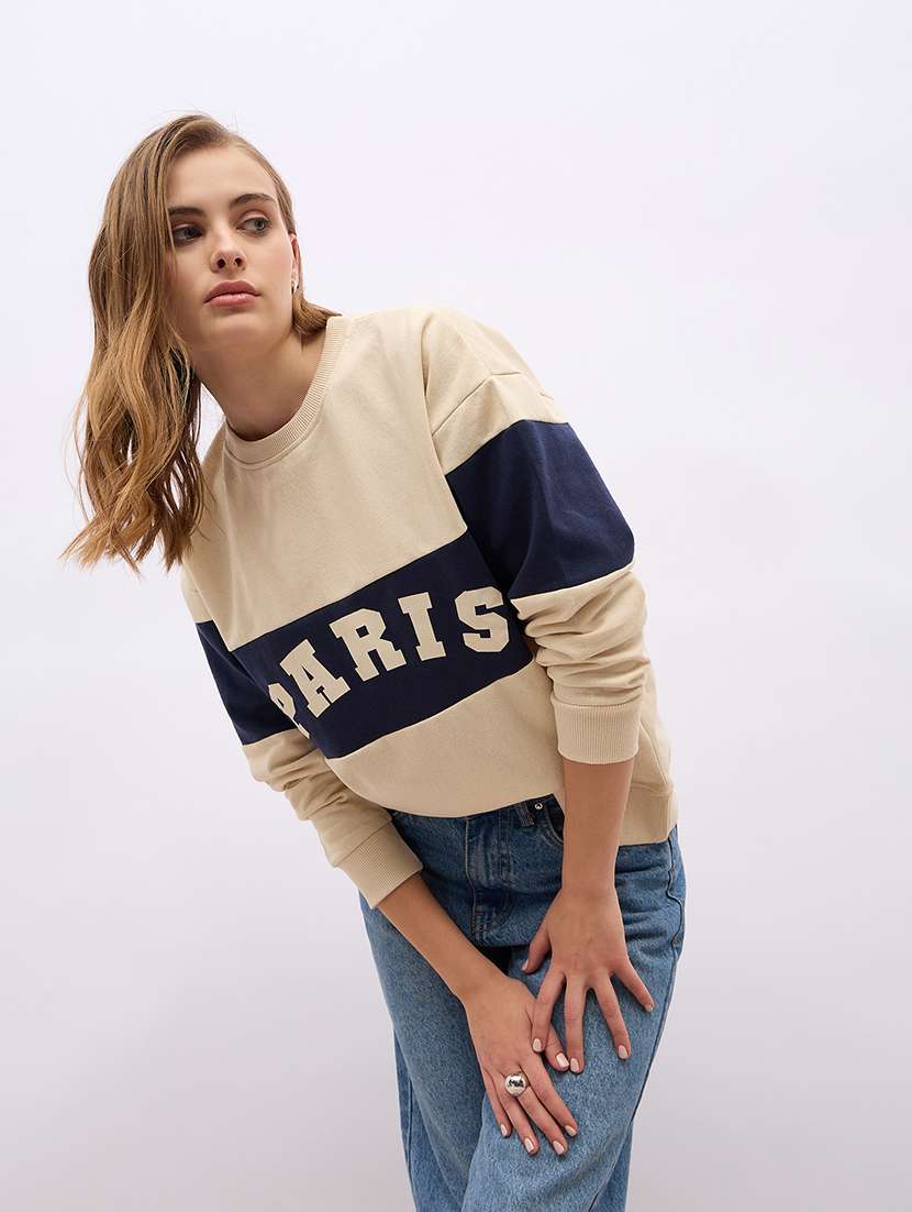 women chest print long sleeve sweatshirt - 21695431 - Standard Image - 3