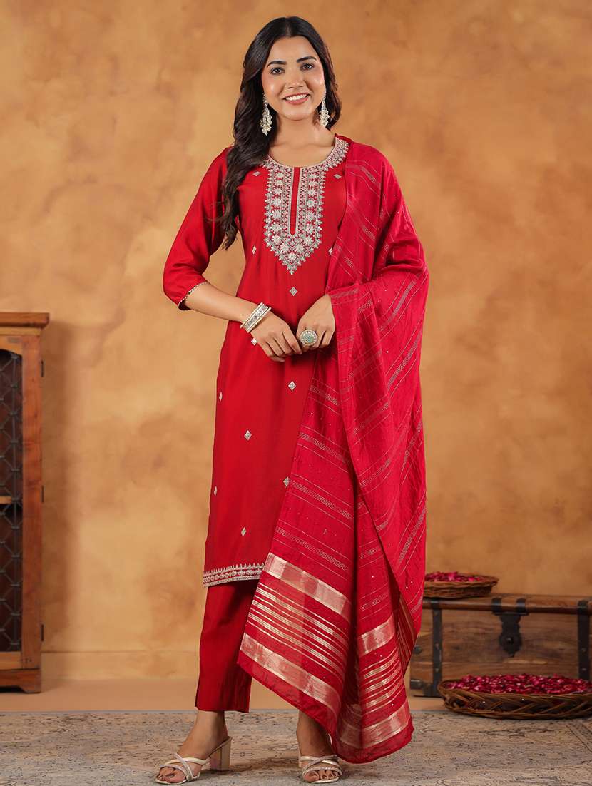 women embroidered kurta pant set with duaptta